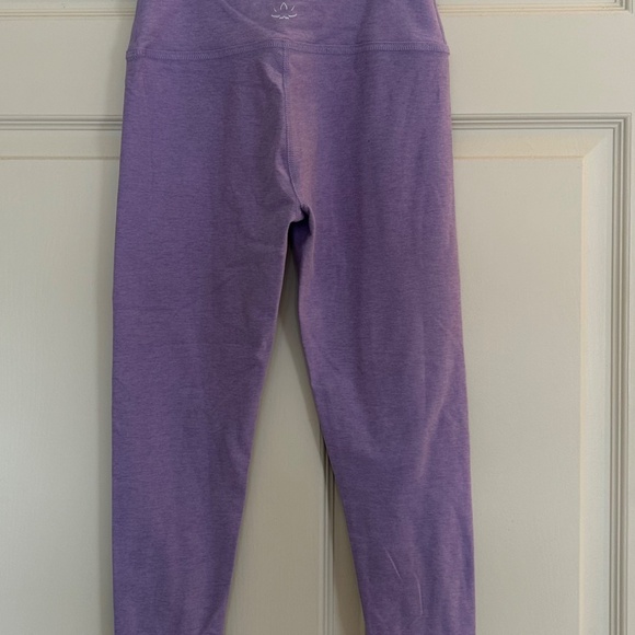 Beyond Yoga Set - Picture 4 of 5